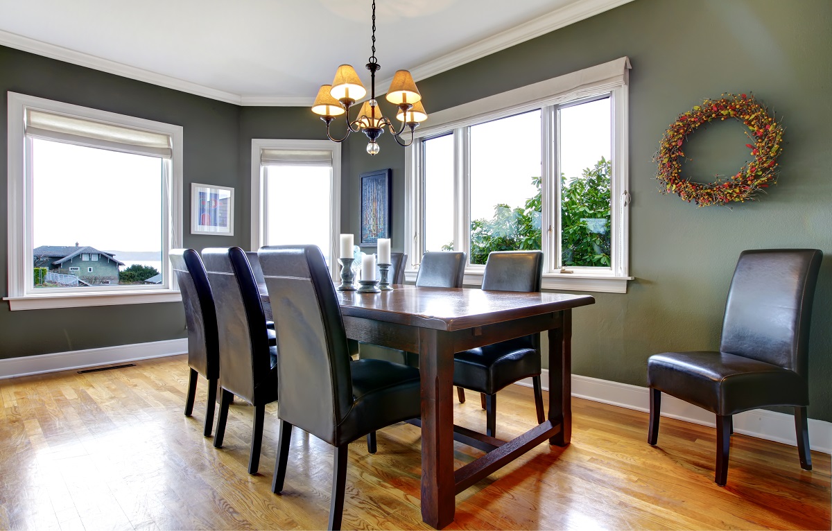 dining room with leather chairs